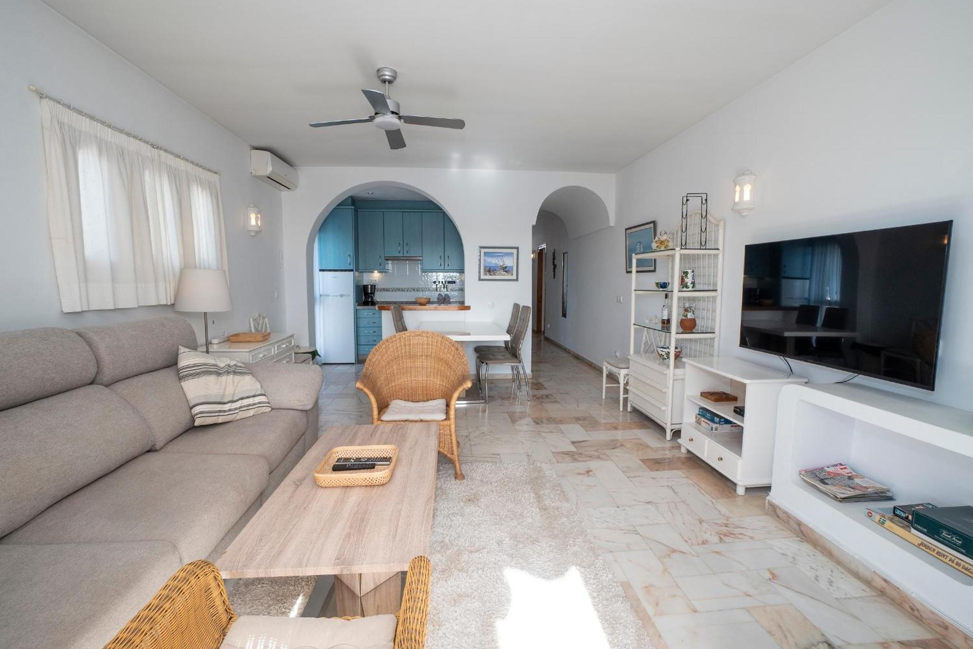 Residensol 13 Menyber Apartment Нерха Екстериор снимка